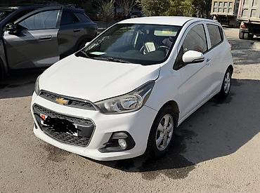 Chevrolet Spark: 2016 г., 1 л, Автомат, Бензин, Хэтчбэк at lalafo.kg Chevrolet Spark: 2016 г., 1 л, Автомат, Бензин, Хэтчбэк