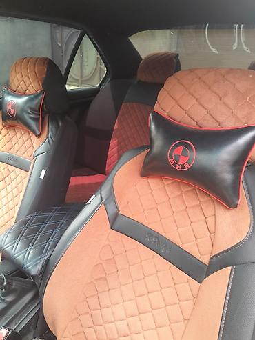 s class fara: BMW sedan, yaşıl-mavi (tünd petrol) rəng. E36 kuzov. - 4 qapı, salon — 5