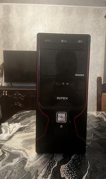 Korpuslar: Intex “Jogger” masaüstü kompüter korpusu İçərisinə daxildir üstündə — 1