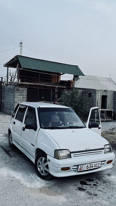 тико сотилади: Daewoo Tico: 1998 г., 0.8 л, Механика, Бензин, Хэтчбэк