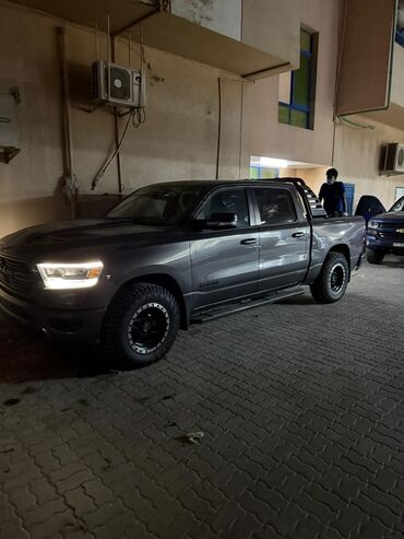 погрузчик электрический: Dodge Ram: 2020 г., 5.7 л, Автомат, Бензин, Пикап