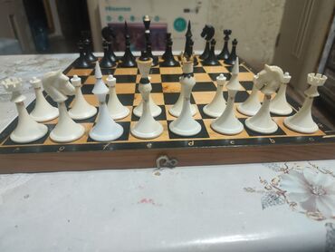 шахматы: Совет игровые полный комплект размер даски 37х37см состояния хорошое