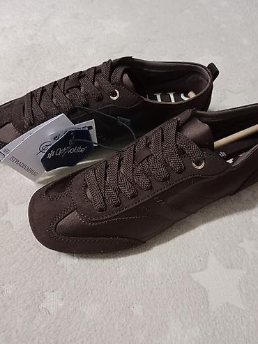 magnum obuca: Zenske patike braon satenske,37,duzina gazišta 24cm,nove,sa etiketom — 1