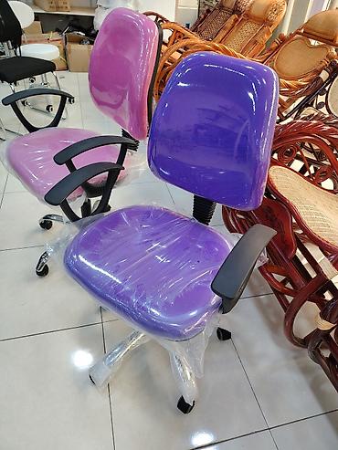 Mebel: Ofis və ya ev istifadəsi üçün rahat fırlanan oturacaq. Sadə və — 2