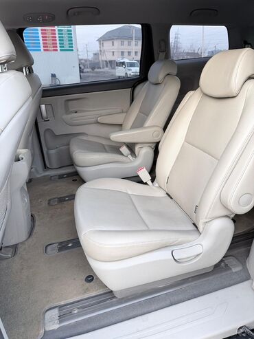 Kia: Kia Carnival: 2019 г., 2.2 л, Автомат, Дизель, Минивэн — 8