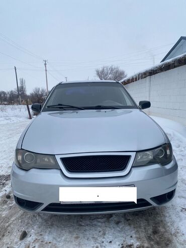 Daewoo: Daewoo Nexia: 2010 г., 1.5 л, Механика, Бензин, Седан