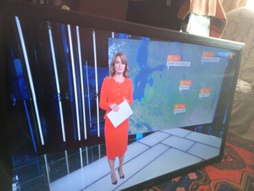 Televizorlar: Televvizor heyla veziyetde46 ekran,117sm,daxilde krosna aparati var