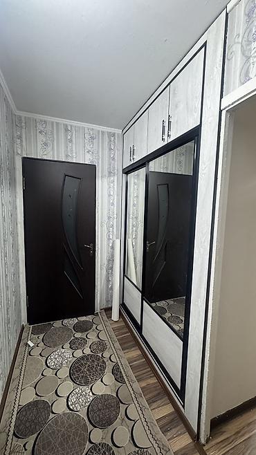 Продажа квартир: 2 комнаты, 48 м², Кок-Жар мкр 104 серия, 5 этаж, Косметический ремонт — 1