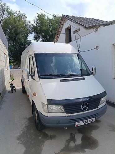 Унаа: Жеңил жүк ташуучу унаа, Mercedes-Benz, Стандарт, 3 т, Колдонулган — 3