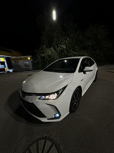 byd e1: Toyota Corolla: 2022 г., 1.8 л, Автомат, Гибрид, Седан — 8