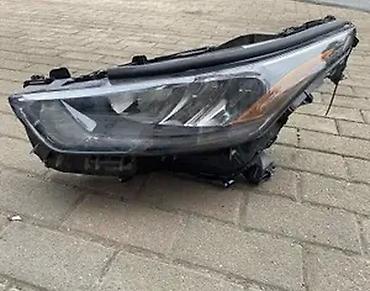 габаритки: Фара передняя левая (LH) на Toyota Highlander 2021, поколение U70 — 2