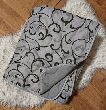 Prekrivači za nameštaj: Štep deka Dimenzije-140*200 Cena 2400 dij Pitati za dostupne dezene ❗ — 9