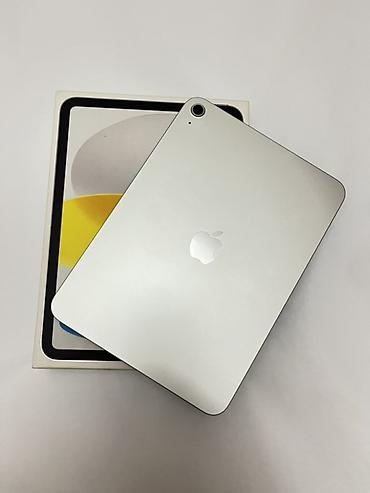 Satılır iPad A16 128GB Wi-Fi+Original keyboard+Çexol • Batareya