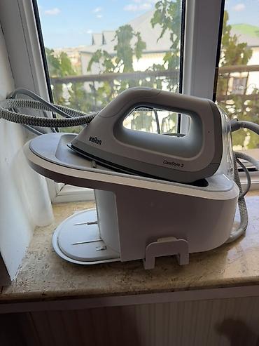 braun is 7056: Braun CareStyle 3 buxarlı ütü stansiyası - Marka/model: Braun — 1