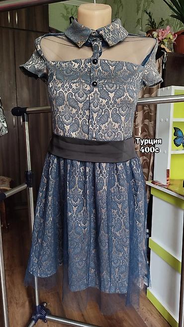 Повседневные платья: Размер S(42-44) всех платьев. Зелёное платье 200с 44-46размер.Все по — 9