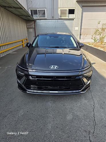 sonata 2023: Hyundai Sonata: 2023 г., Гибрид — 3