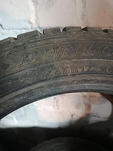 285 2f70 2f17: Шины 235 / 45 / R 17, Зима, Б/у, Комплект, Легковые, Япония, Dunlop — 2
