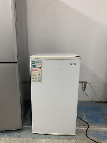 продаю маленький холодильник: Мини холодильник Blesk. ❄️ 👍 Полностью рабочий. Качественный — 1