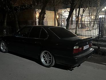 BMW: BMW 5 series: 1991 г. — 3