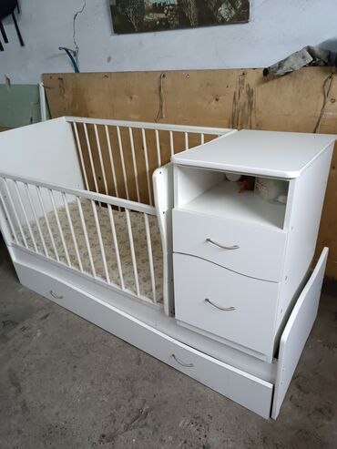 двухэтажные кровати для детей: Детская кроватка три в одном