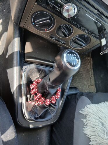 Volkswagen: Volkswagen Bora: 1.9 l | 2004 г. Limuzina — 11