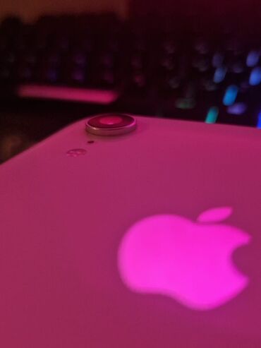 Apple iPhone: IPhone Xr, Б/у, 128 ГБ, Белый, Коробка — 5