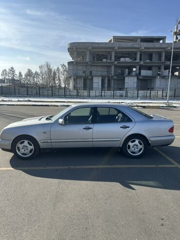 Mercedes-Benz: Mercedes-Benz E-Class: 1996 г., 4.2 л, Автомат, Бензин, Седан — 11