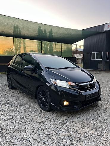 правое крыло фит: Honda Fit: 2017 г., 1.5 л, Механика, Бензин, Хэтчбэк — 1