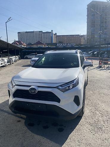 срв 3: Toyota RAV4: 2023 г., 2.5 л, Автомат, Гибрид, Кроссовер — 4