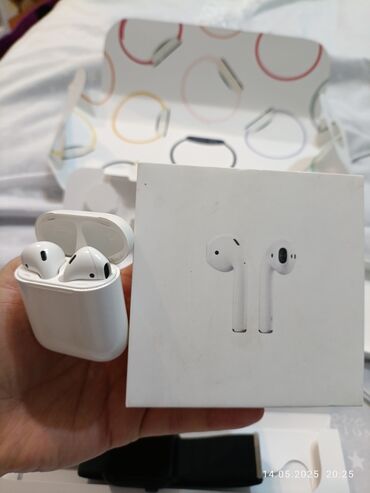 Qulaqcıqlar: İşlənmiş Simsiz (Bluetooth) Qulaqcıqlar, Apple, rəng - Ağ