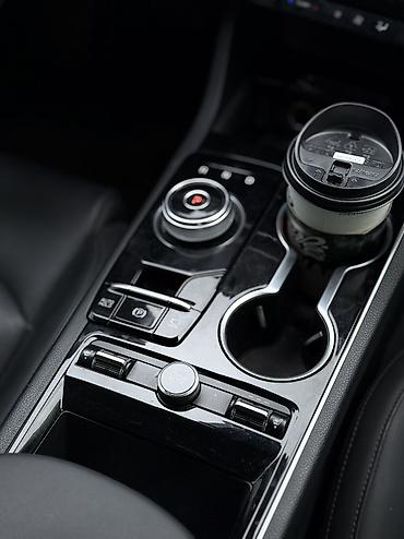 Kia: Kia K5: 2021 г., 2 л, Автомат, Гибрид, Седан — 6