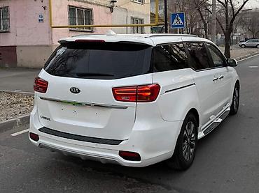 Kia: Kia Carnival: 2018 г., 2.2 л, Автомат, Дизель, Минивэн — 3