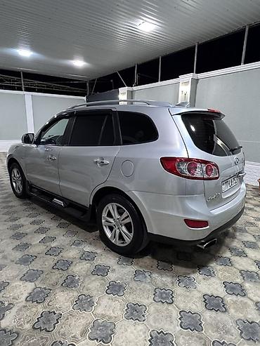 starex elaqe nomresi: Hyundai Santa Fe: 2 l | 2009 il Ofrouder/SUV — 4