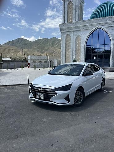 385 55: Hyundai Elantra: 2018 г., 1.6 л, Автомат, Бензин, Седан — 1