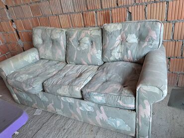 prodaja polovnog namestaja zemun beograd na facebooku – слике: Three-seat sofas, Textile, color - Multicolored, Used