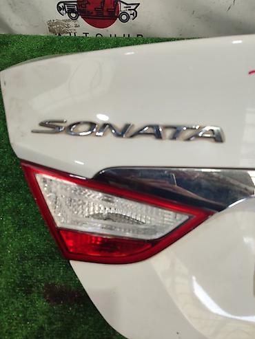 ktopi led: Фонарь крышки багажника Hyundai Sonata YF 2 лев. (б/у) — 1
