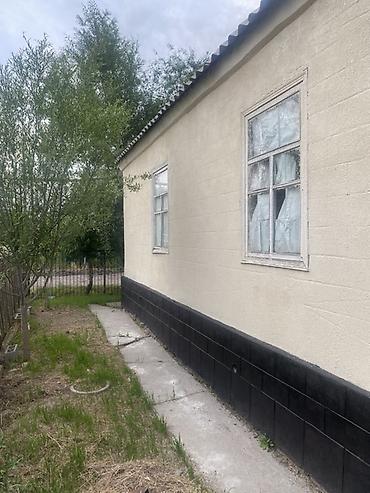 Продажа коттеджей и домов: Продаю дом! Год постройки 1989 кирпичный,на высокиз фундаментах,пол — 3