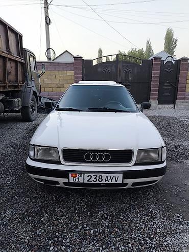 Audi 80: 1992 г., 2 л, Механика, Бензин, Седан