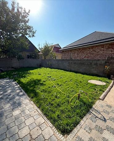 Продажа коттеджей и домов: 🏡 **СРОЧНО ПРОДАЁТСЯ ДОМ!** 📍 ж/м Алтын Ордо, с. Новопавловка 🛏 **4 — 5