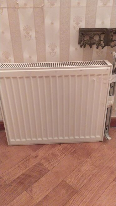 Radiatorlar: Panel Radiator Ünvandan götürmə, Zəmanətsiz