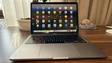 macbook m1 qiymeti: İşlənmiş Apple MacBook, 13.3 ", Apple M1, 1 TB, Ünvandan götürmə