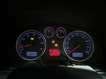 Volkswagen: Volkswagen Passat: 2003 г., 1.8 л, Автомат, Бензин, Седан — 10