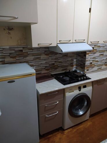 Mənzil kirayələyirəm: 1 otaqlı, 38 kv. m — 3