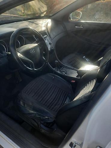 saturn sc: Hyundai Sonata: 2010 г., 0.2 л, Автомат, Газ, Седан — 4