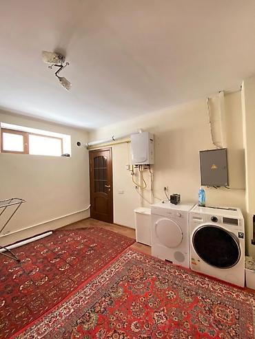 Продажа коттеджей и домов: Продаётся 2-х этажный дом в Ала арча 3 Локация: Дом расположен в — 16