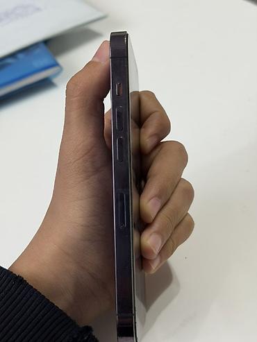 Apple iPhone: IPhone 14 Pro, Б/у, 256 ГБ, Deep Purple, Защитное стекло, Коробка, Чехол, 79 % — 6