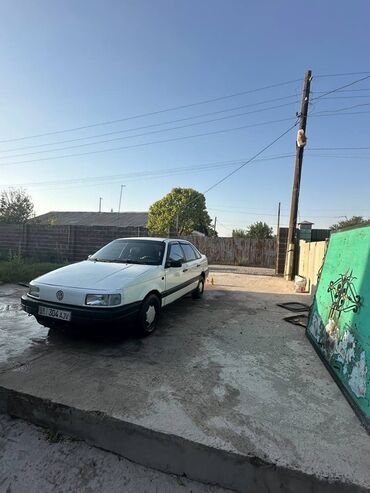 тойота королла 2007 цена бишкек: Белый седан Volkswagen Passat, модель B3, с четырьмя дверями