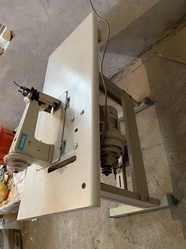 швейная машинка прямой строчка: Вышивальная машина