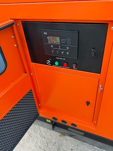 мини электро: Дизель-генераторная установка Excalibur KPT110R (Ultra Silent) - Тип — 3