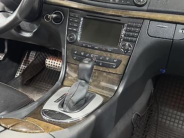 мерс e55: Mercedes-Benz E-класс AMG: 2006 г., 5.5 л, Автомат, Бензин, Седан — 7